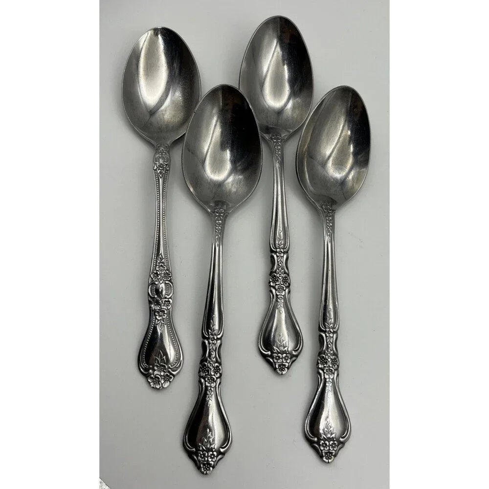 Set of 4 Oneida Distinction Deluxe KENNETT SQUARE Stainless Steak Spoons